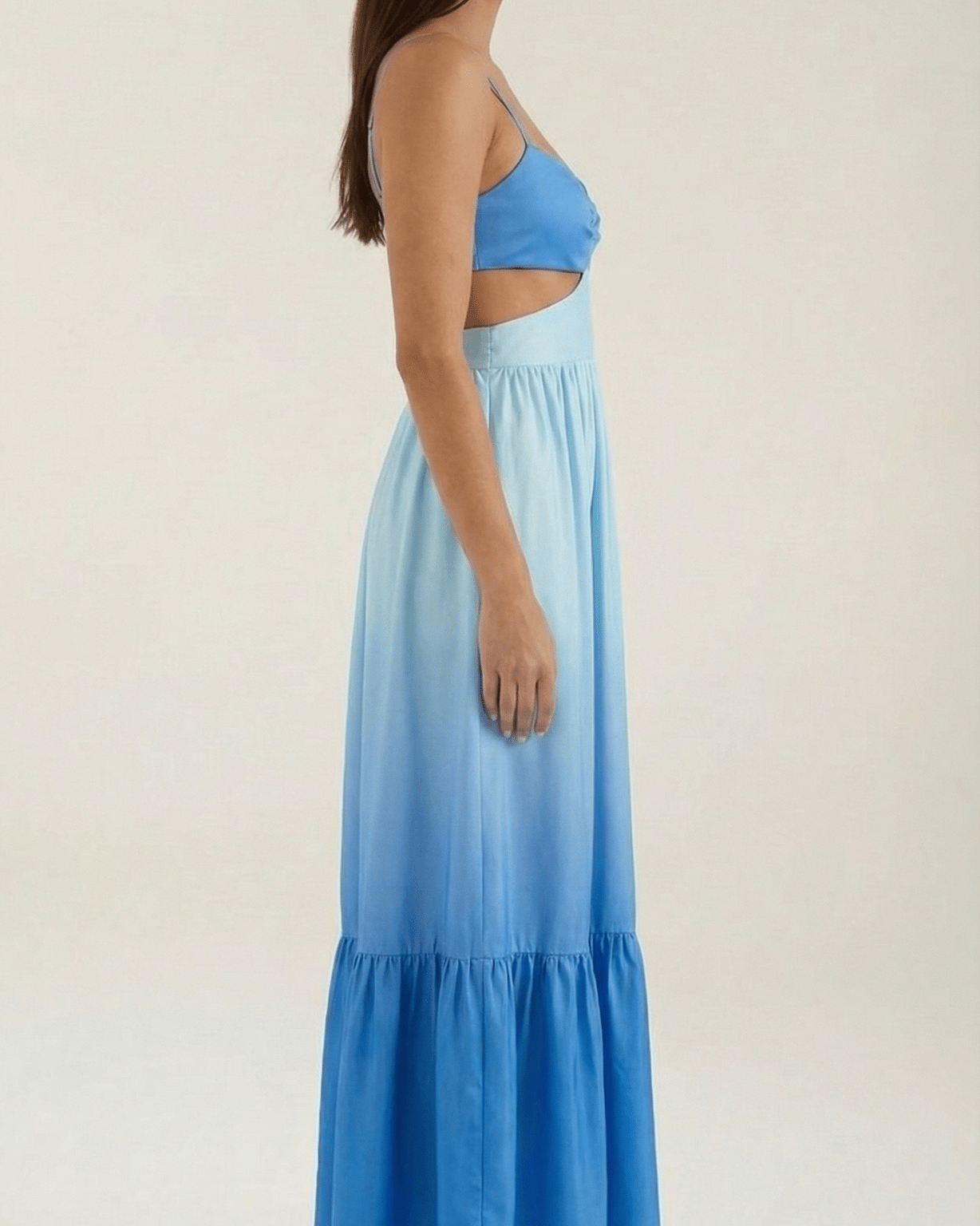 Aurazio Abito Lungo con Tagli per Donna