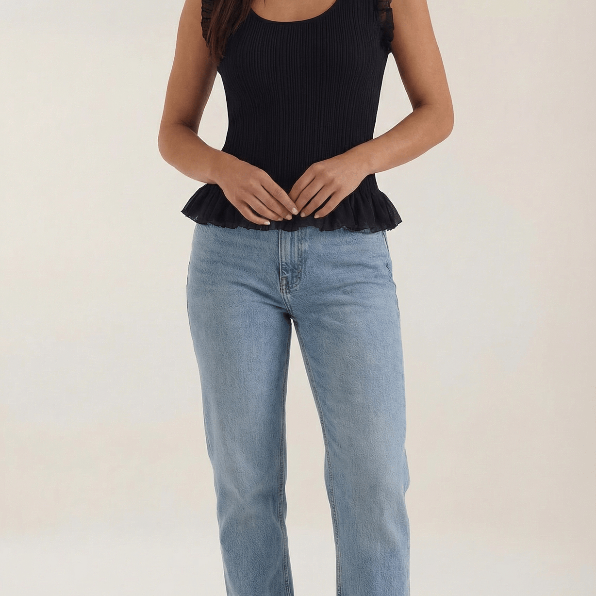 Aurazio Top in Maglia Costina con Volant da Donna