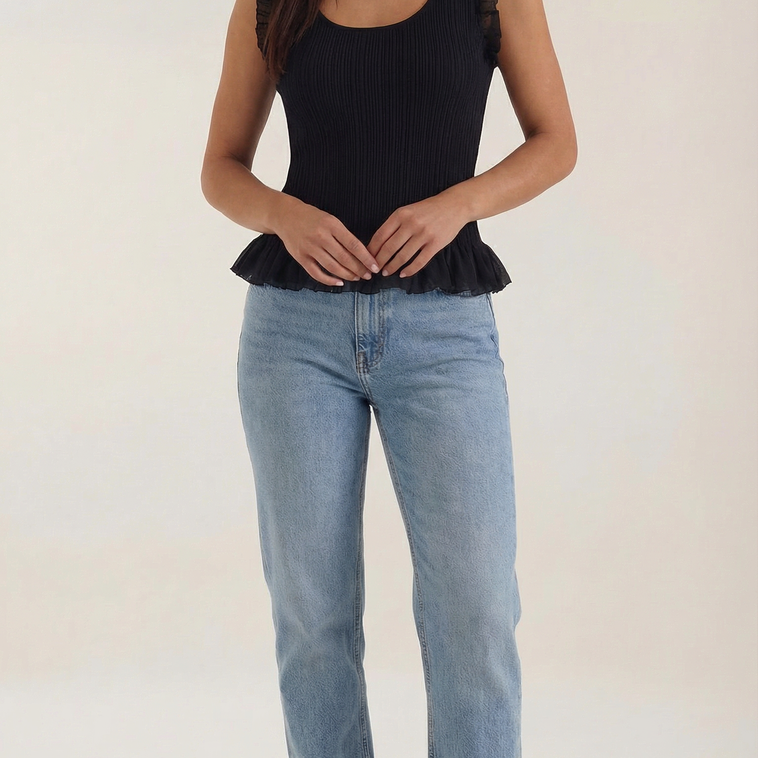 Aurazio Top in Maglia Costina con Volant da Donna