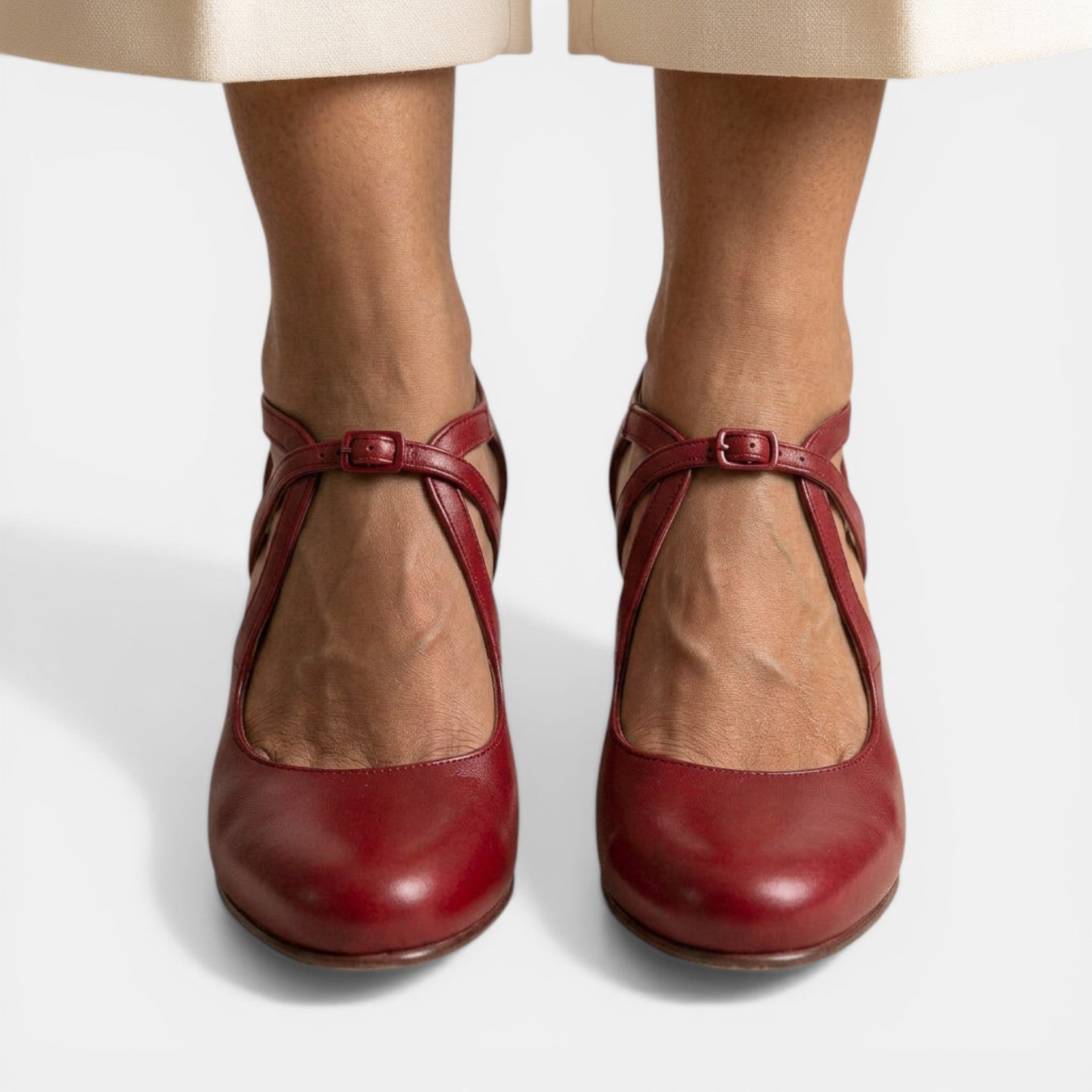 Aurazio Sandali T-Strap Pelle Tacco Elegante per Donna