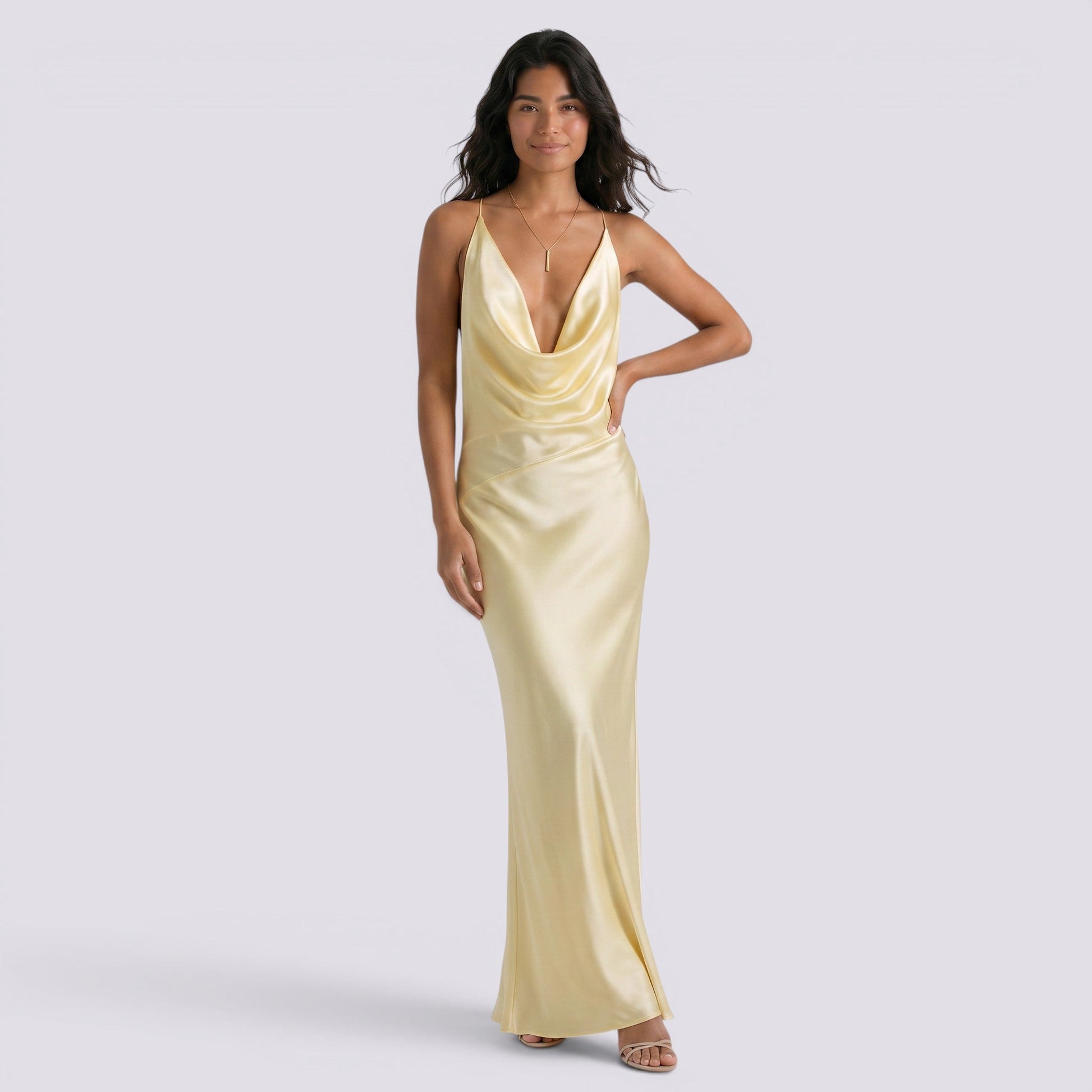 Abito Donna Halter in Raso da Sera Elegante