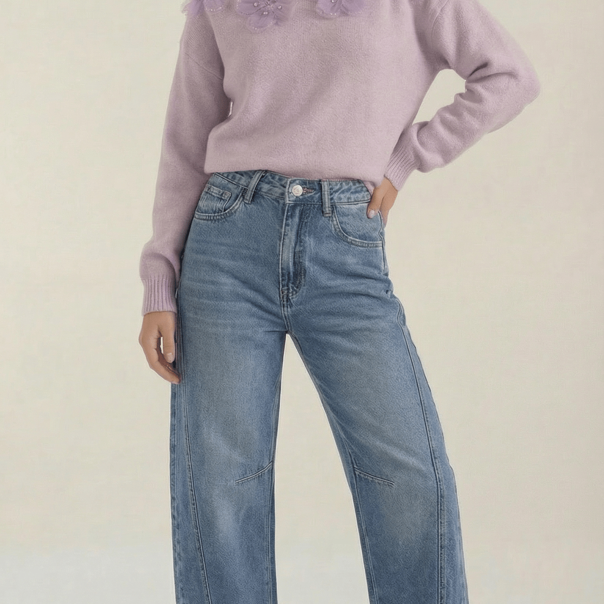 Aurazio Maglione Con Dettaglio Floreale Per Donna