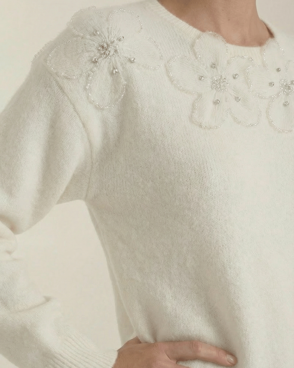 Aurazio Maglione Con Dettaglio Floreale Per Donna