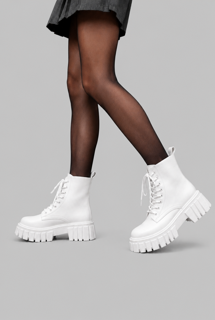 Anfibi Donna Bianchi Effetto Pelle Platform Stringati