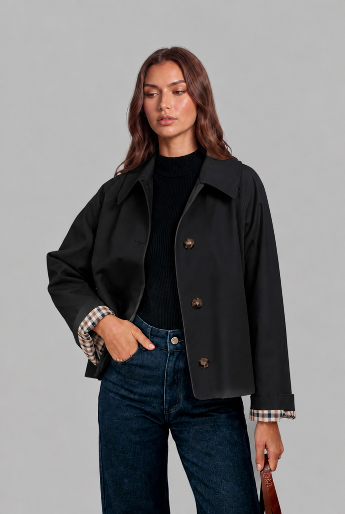 Trench Donna Corto Boxy con Fodera a Quadri e Bottoni
