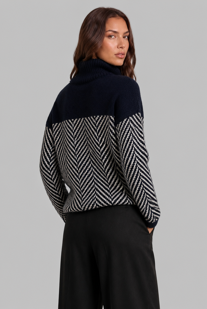 Maglione Donna Collo Alto Chevron Bicolore Blu e Crema