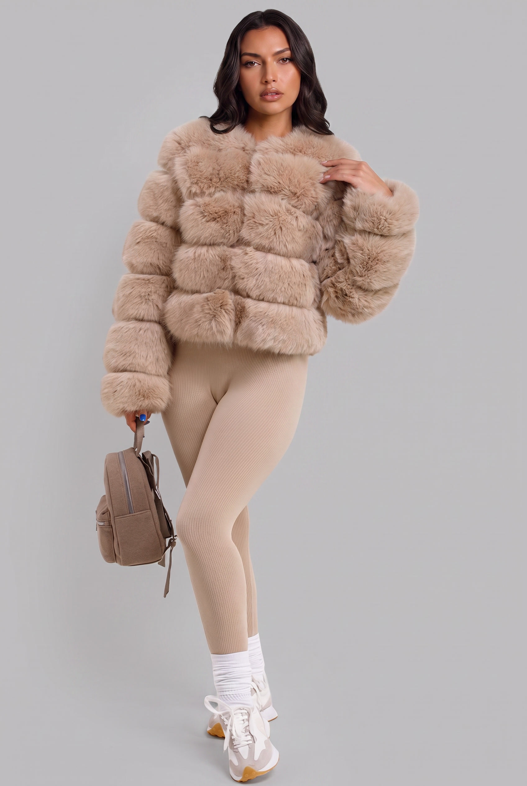 Cappotto Donna in Pelliccia Sintetica Senza Collo Boxy