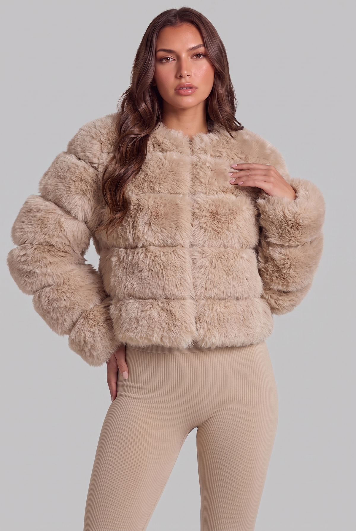 Cappotto Donna in Pelliccia Sintetica Senza Collo Boxy