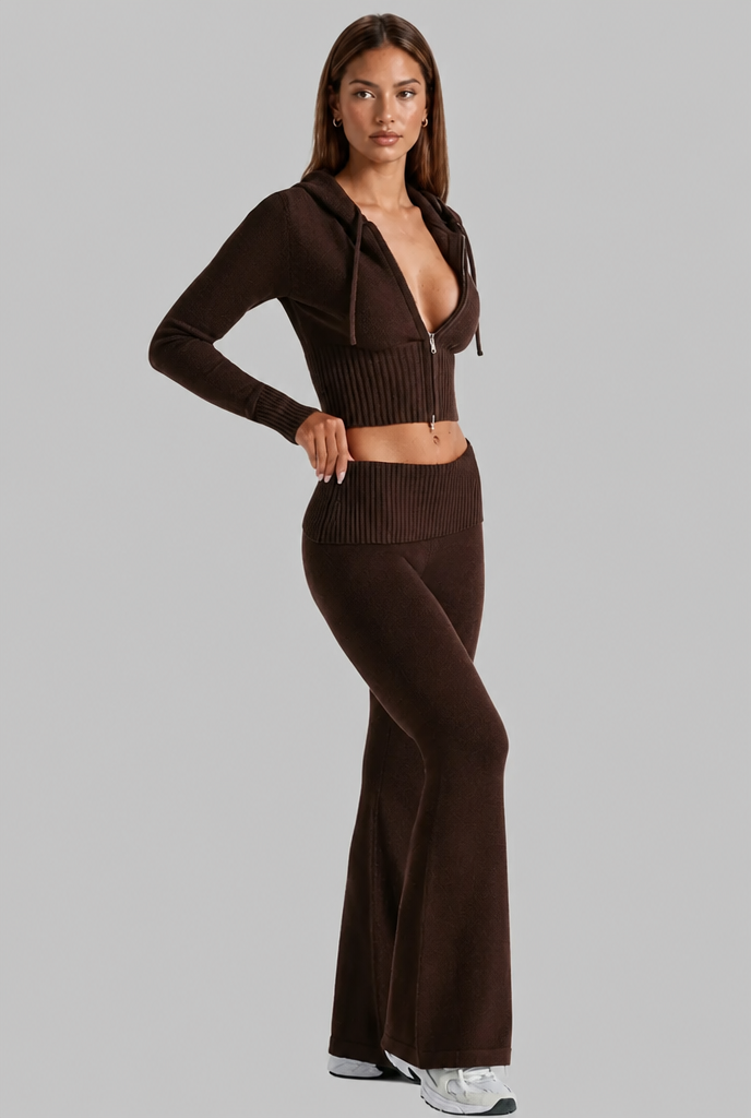 Completo Donna in Maglia a Coste Felpa Zip Corta e Pantaloni Zampa