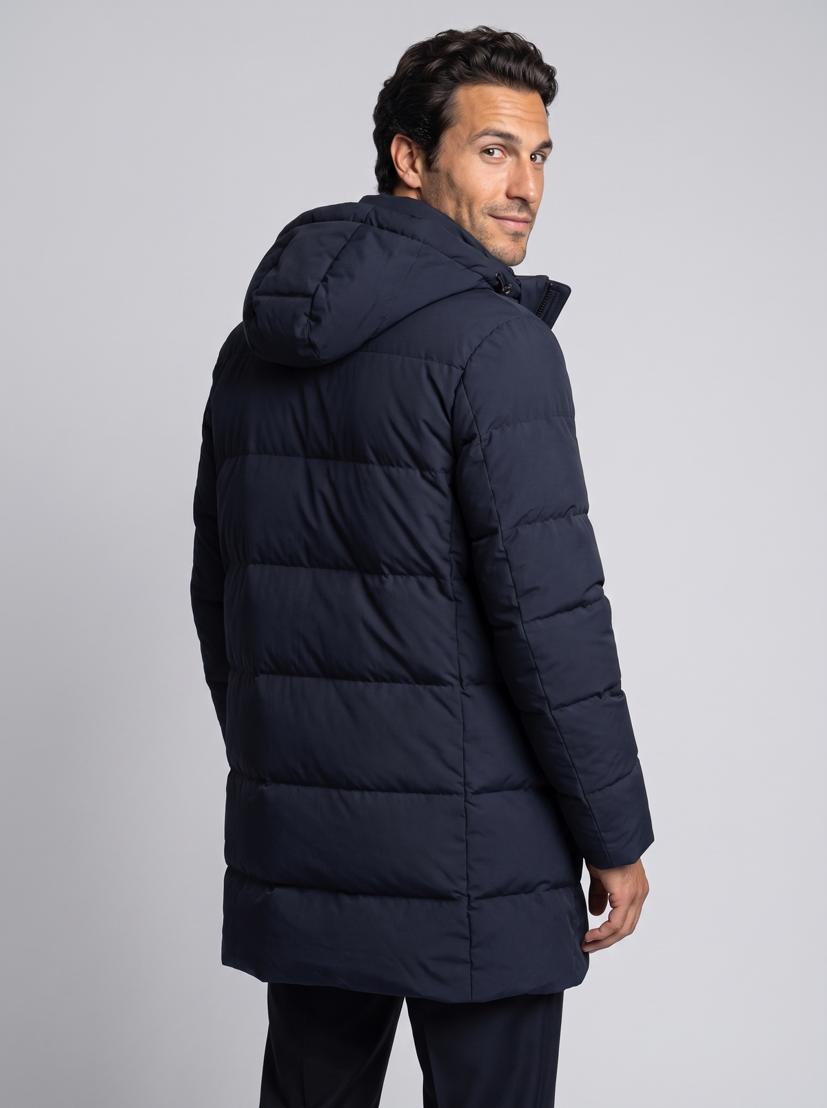Piumino Parka Uomo con Cappuccio Taglio Lungo Invernale
