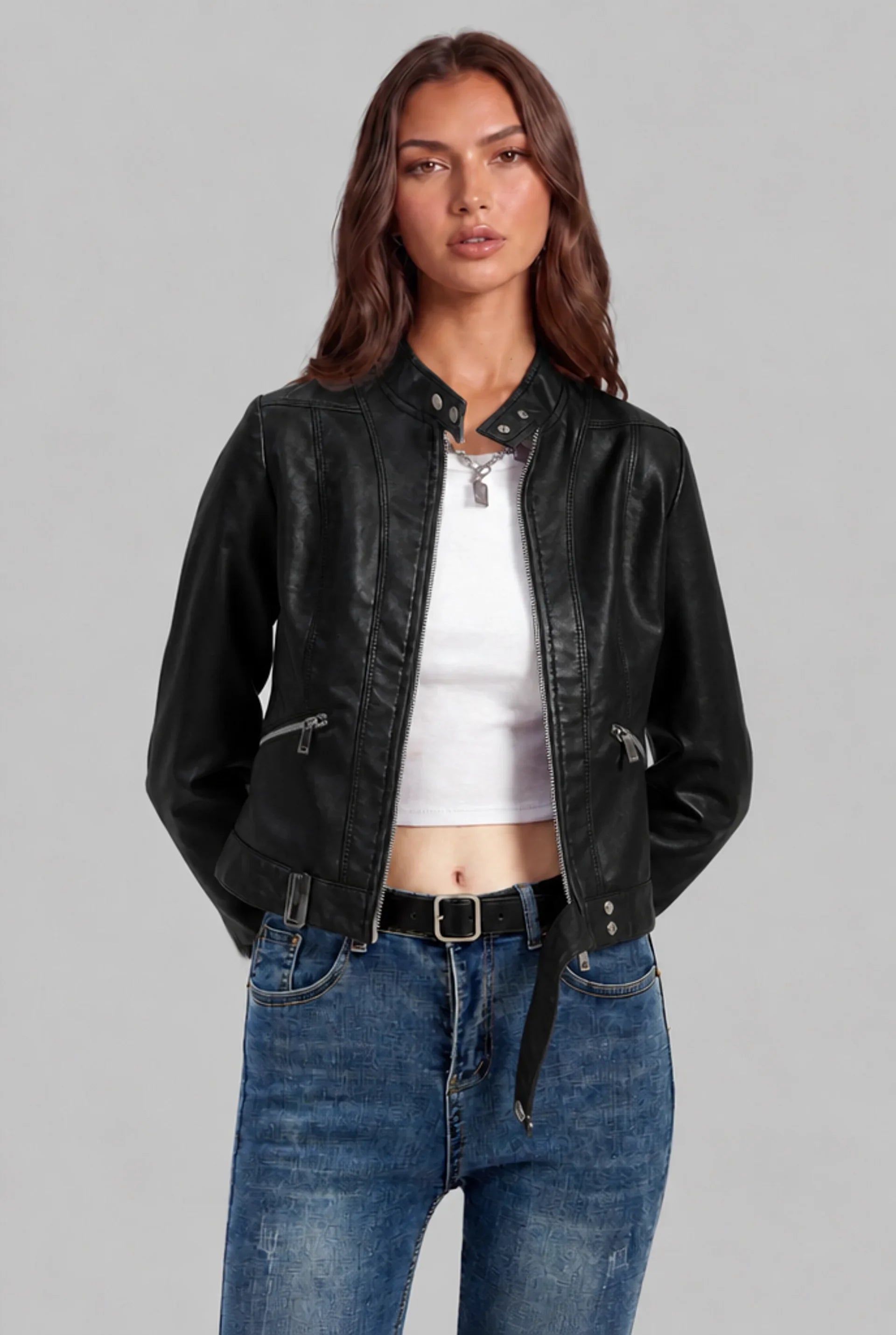 Giacca Biker Donna in Pelle Corta con Zip Asimmetrica