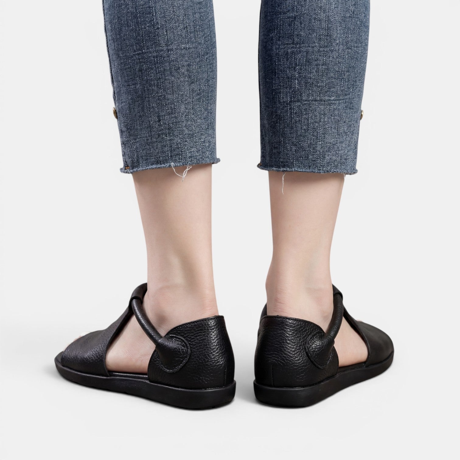 Aurazio Sandali Pelle Nera Piatti Flessibili per Donna