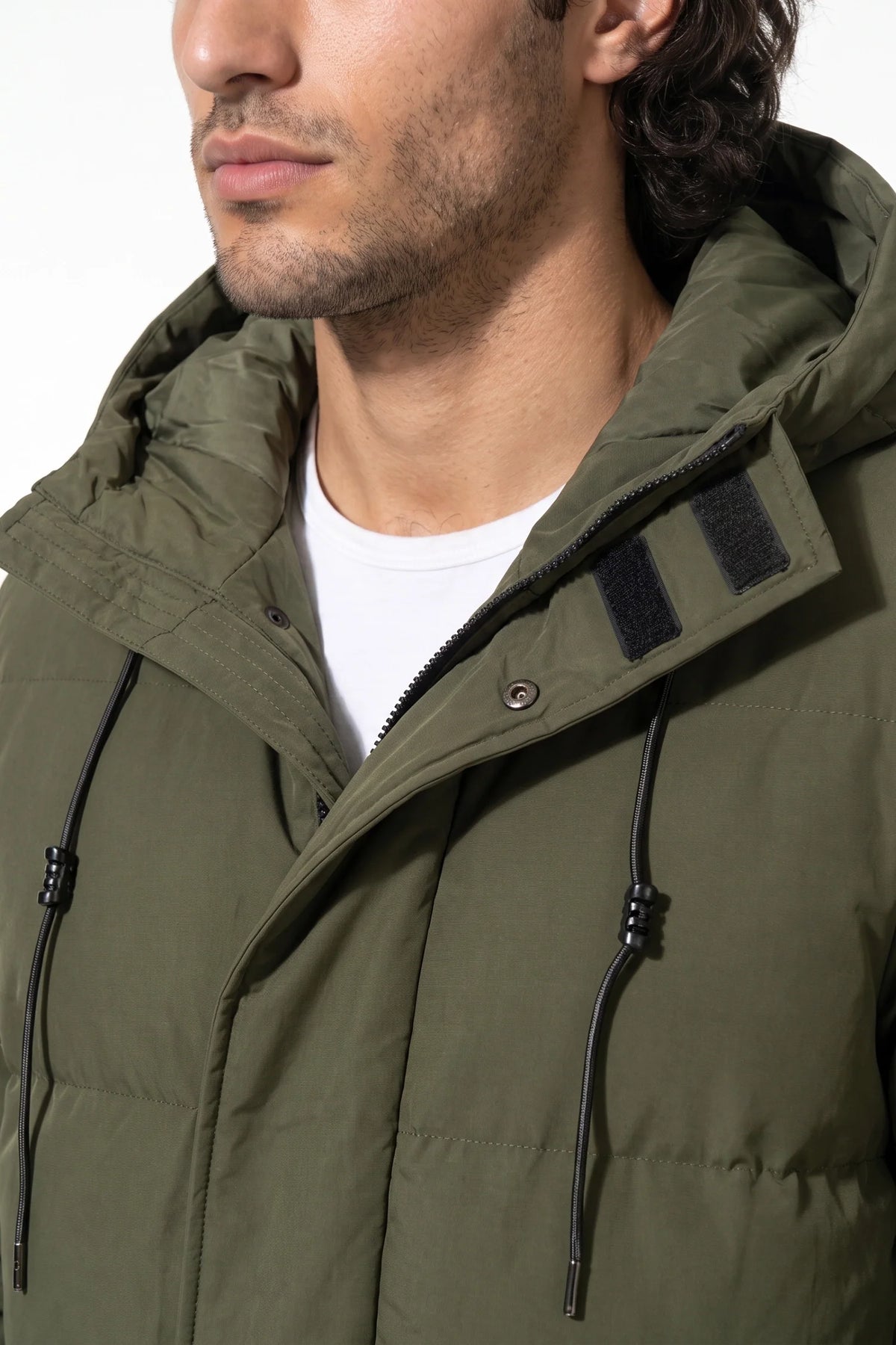 Giubbotto Uomo Lungo Imbottito con Cappuccio Collo Alto Zip