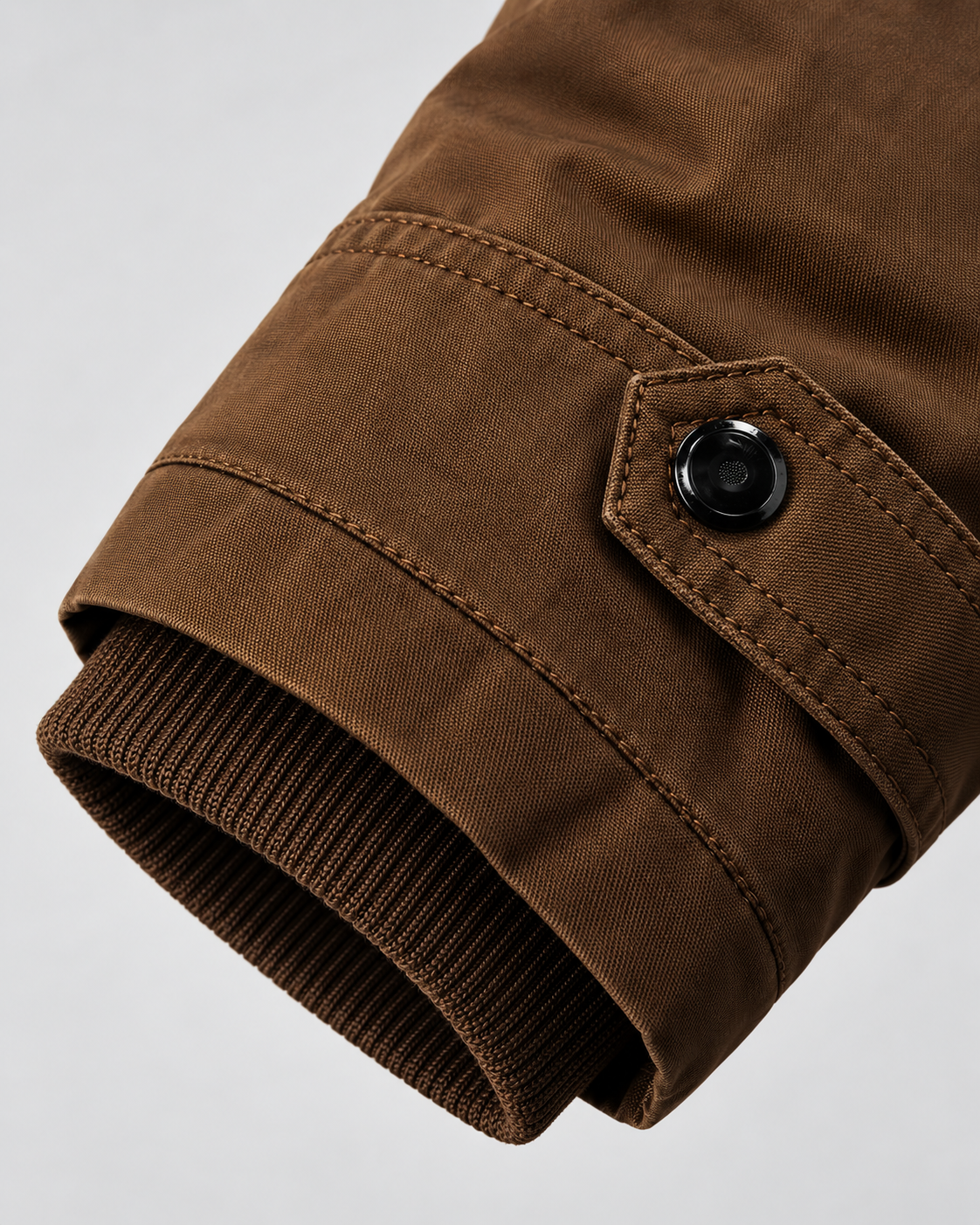 Parka Uomo con Cappuccio Foderato in Pile Multitasche