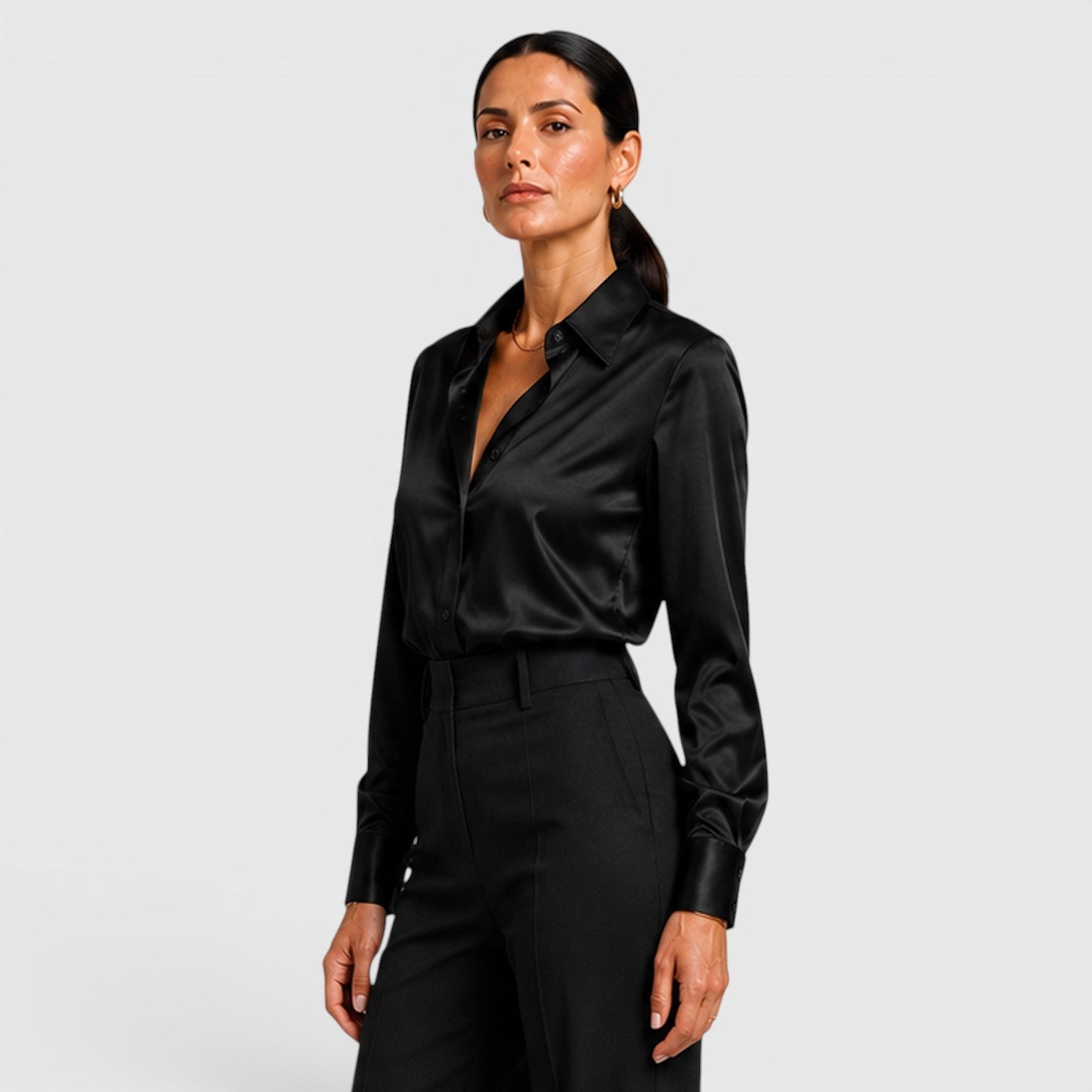 Blusa Donna in Raso con Colletto e Bottoni Elegante