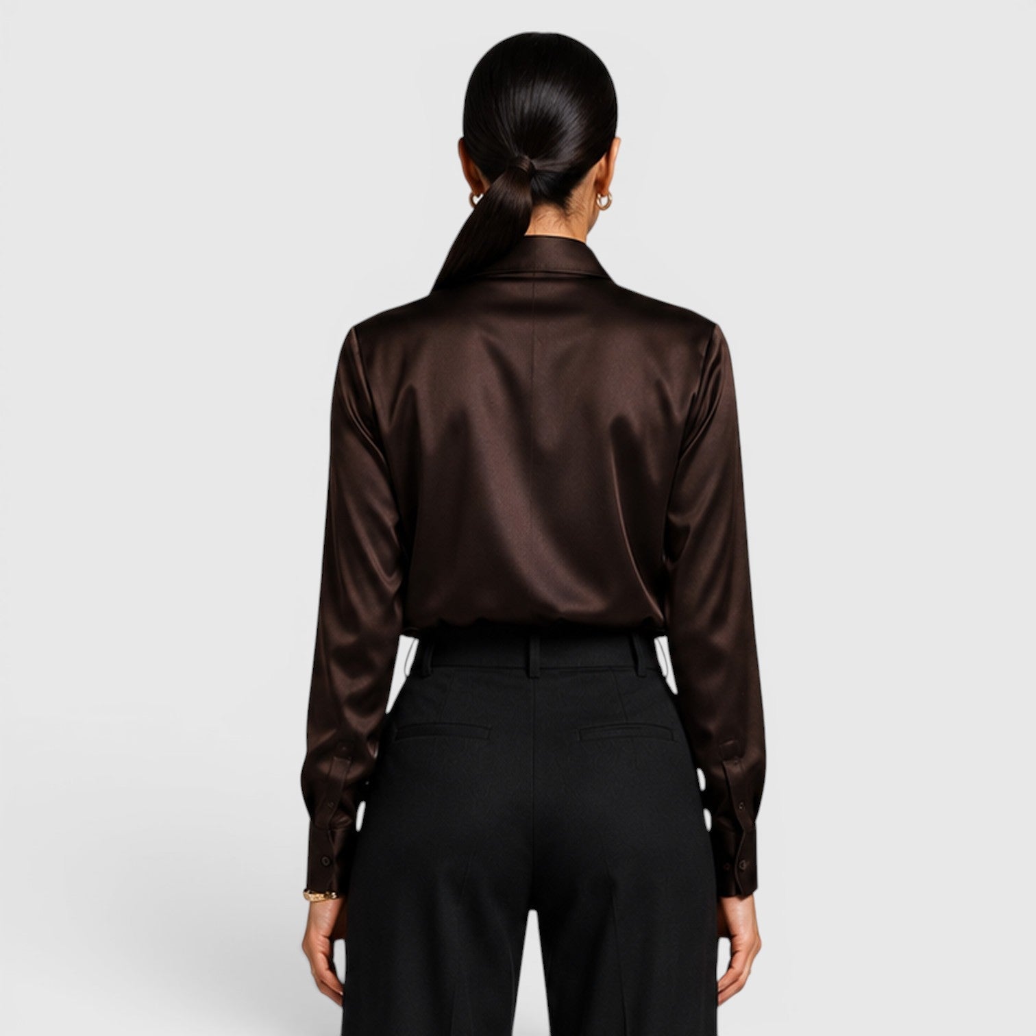 Blusa Donna in Raso con Colletto e Bottoni Elegante
