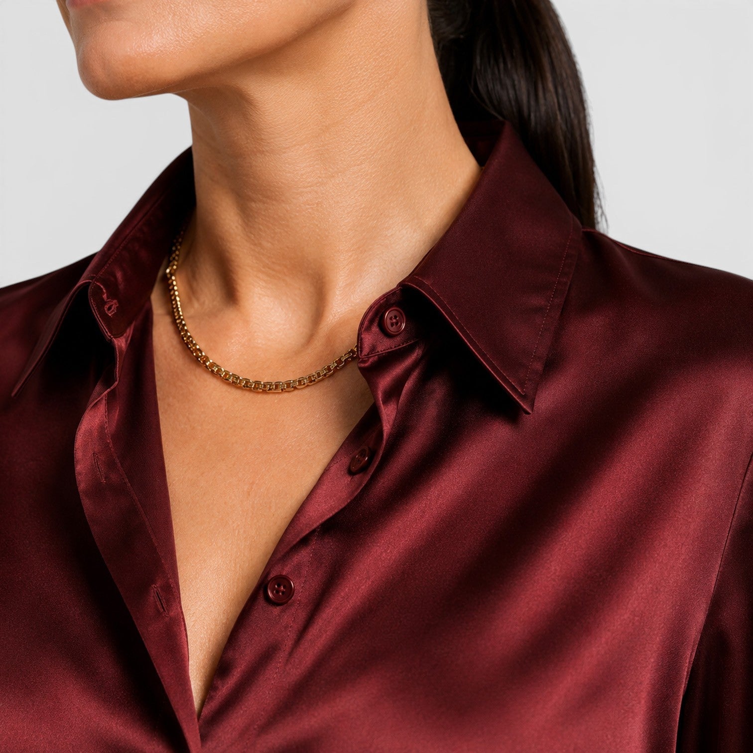 Blusa Donna in Raso con Colletto e Bottoni Elegante