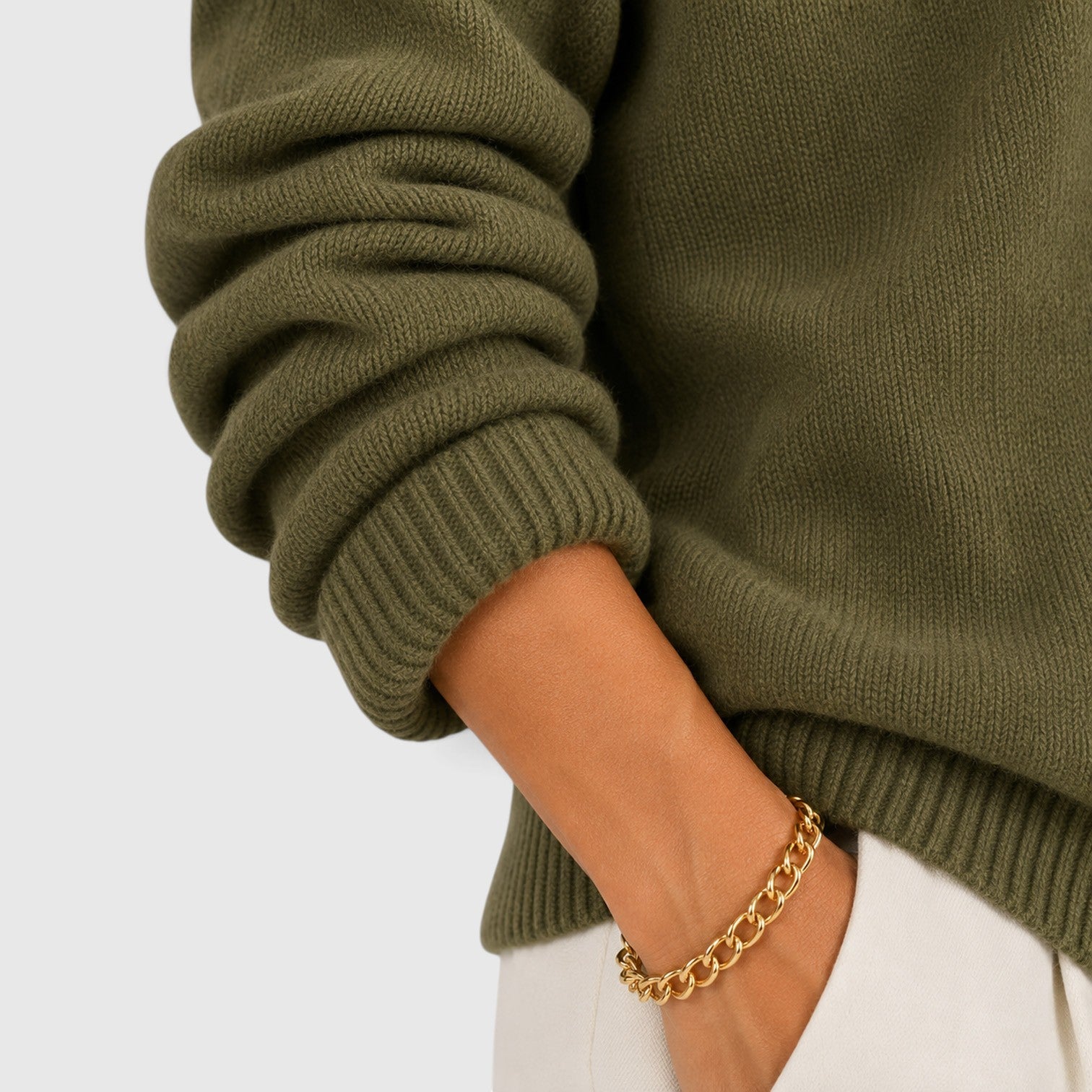 Maglione Donna Scollo a V in Maglia Morbida Elegante