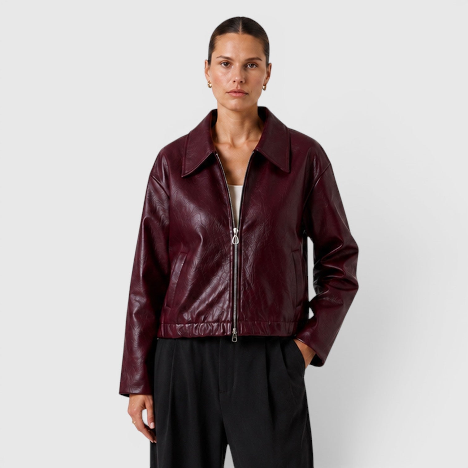 Giacca Donna Effetto Pelle con Zip e Tasche