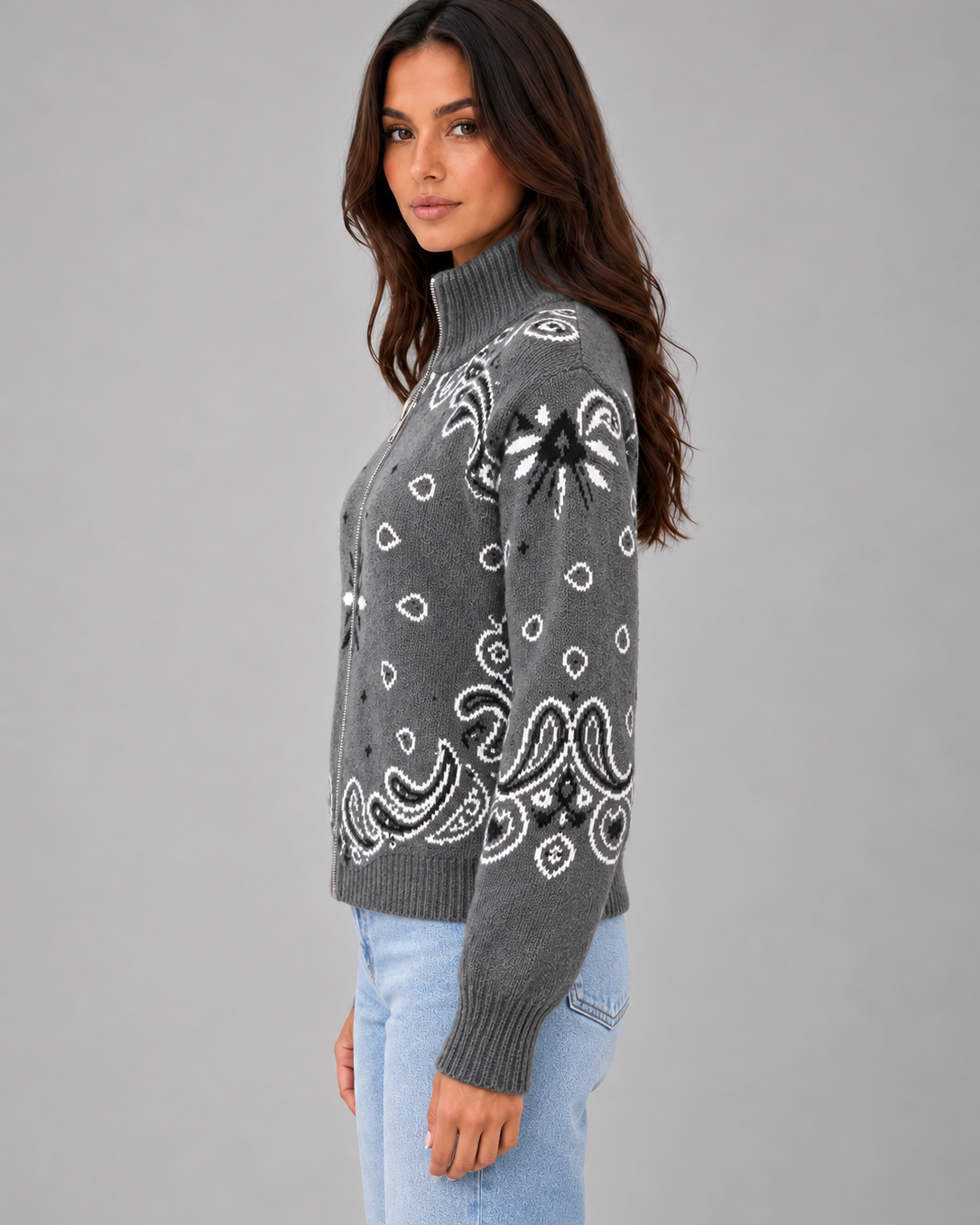 Cardigan Donna con Zip Collo Alto Stampa Bandana in Maglia Jacquard