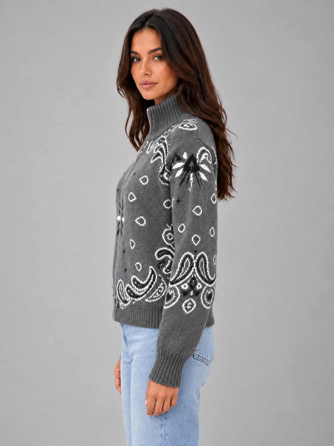 Cardigan Donna con Zip Collo Alto Stampa Bandana in Maglia Jacquard
