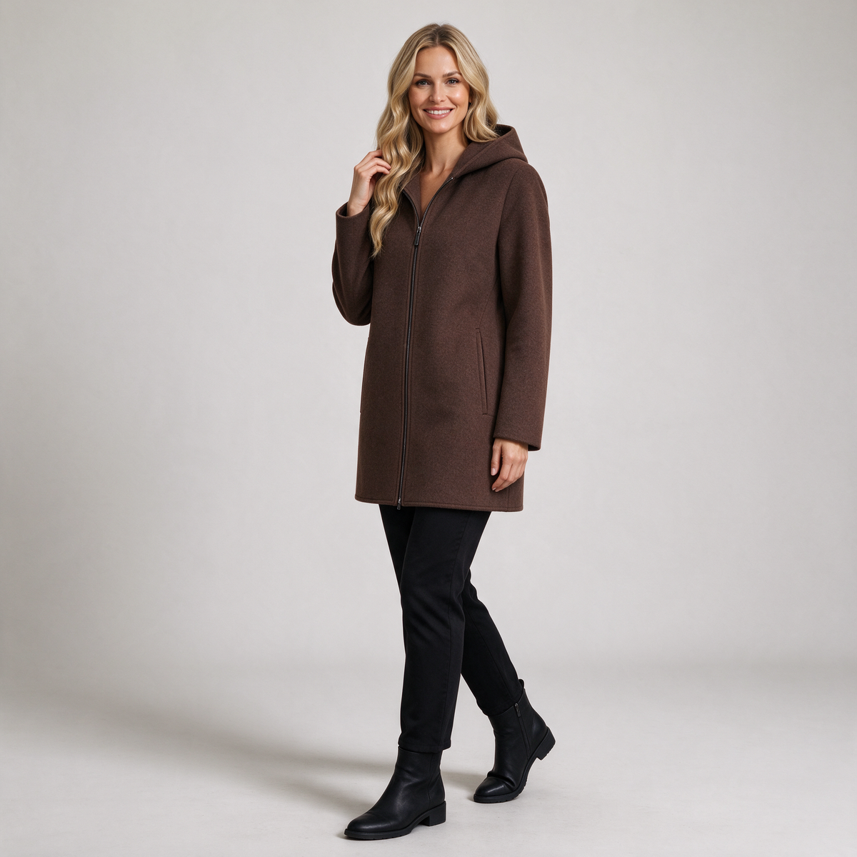 Cappotto Donna in Pura Lana con Cappuccio Zip Intera Lungo