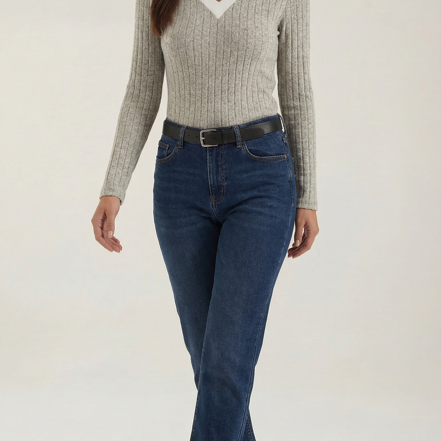 Top Donna Maniche Lunghe in Maglia a Coste Sobrio Lusso