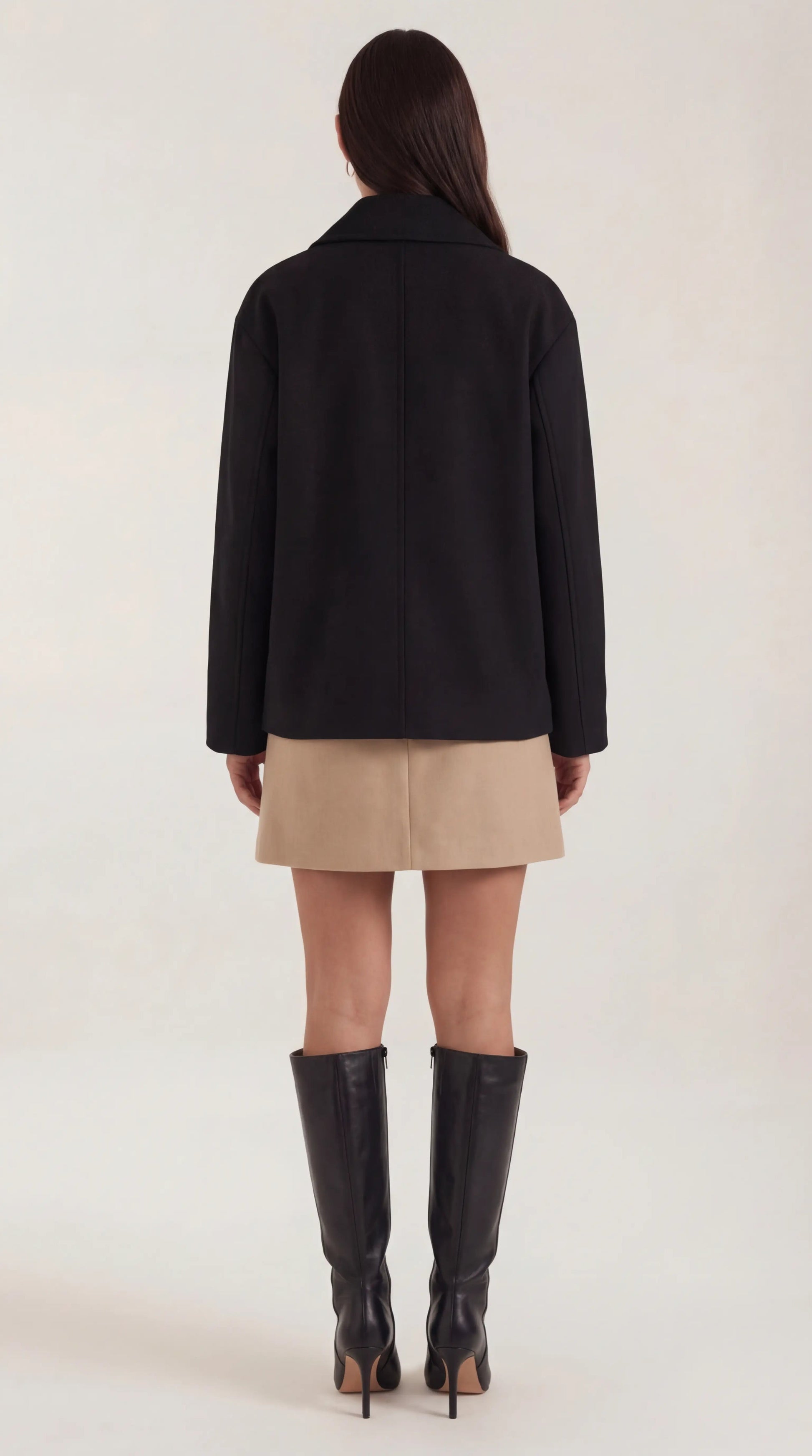 Cappotto Donna Oversize Asimmetrico Bottoni Minimale