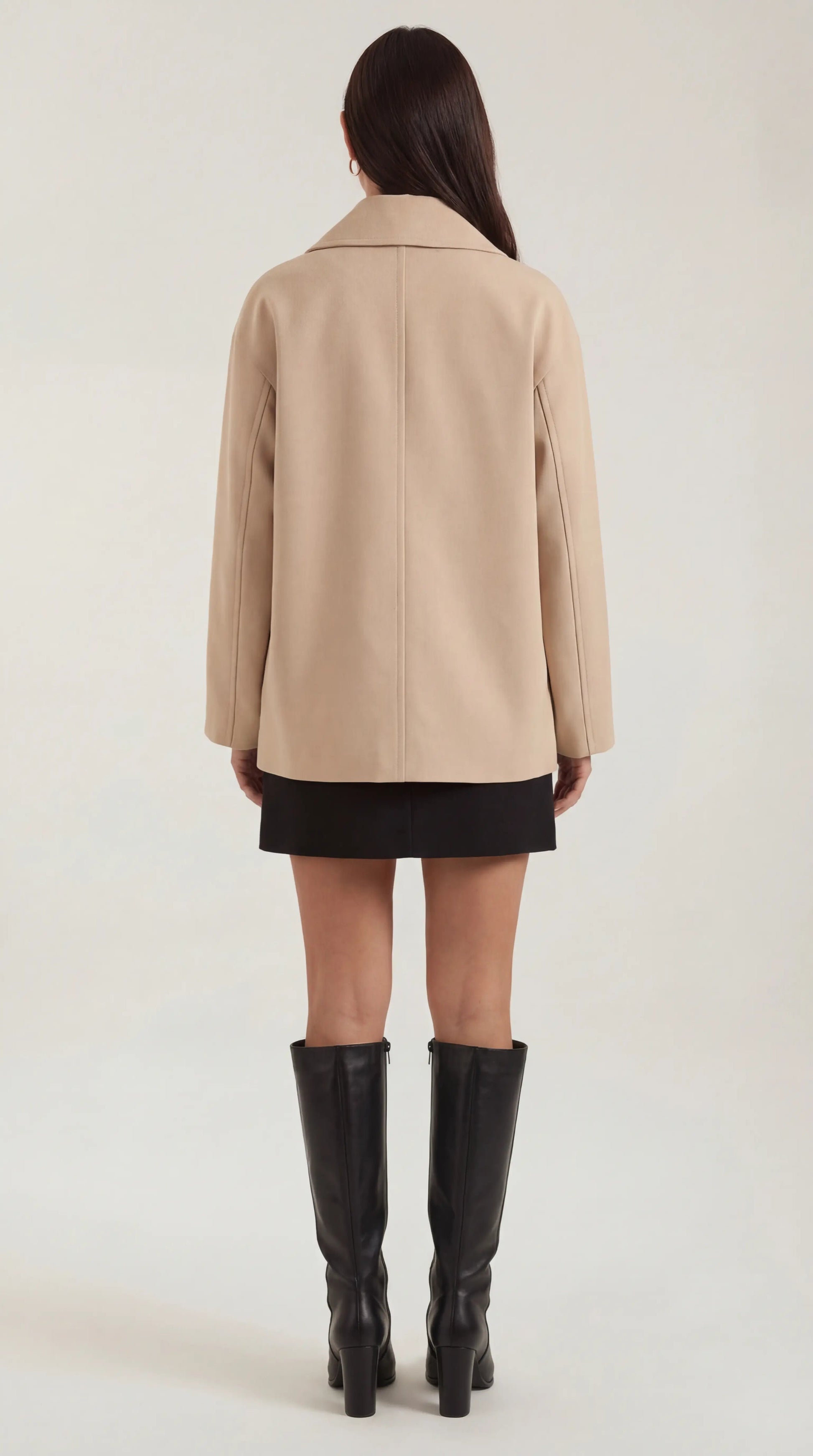 Cappotto Donna Oversize Asimmetrico Bottoni Minimale