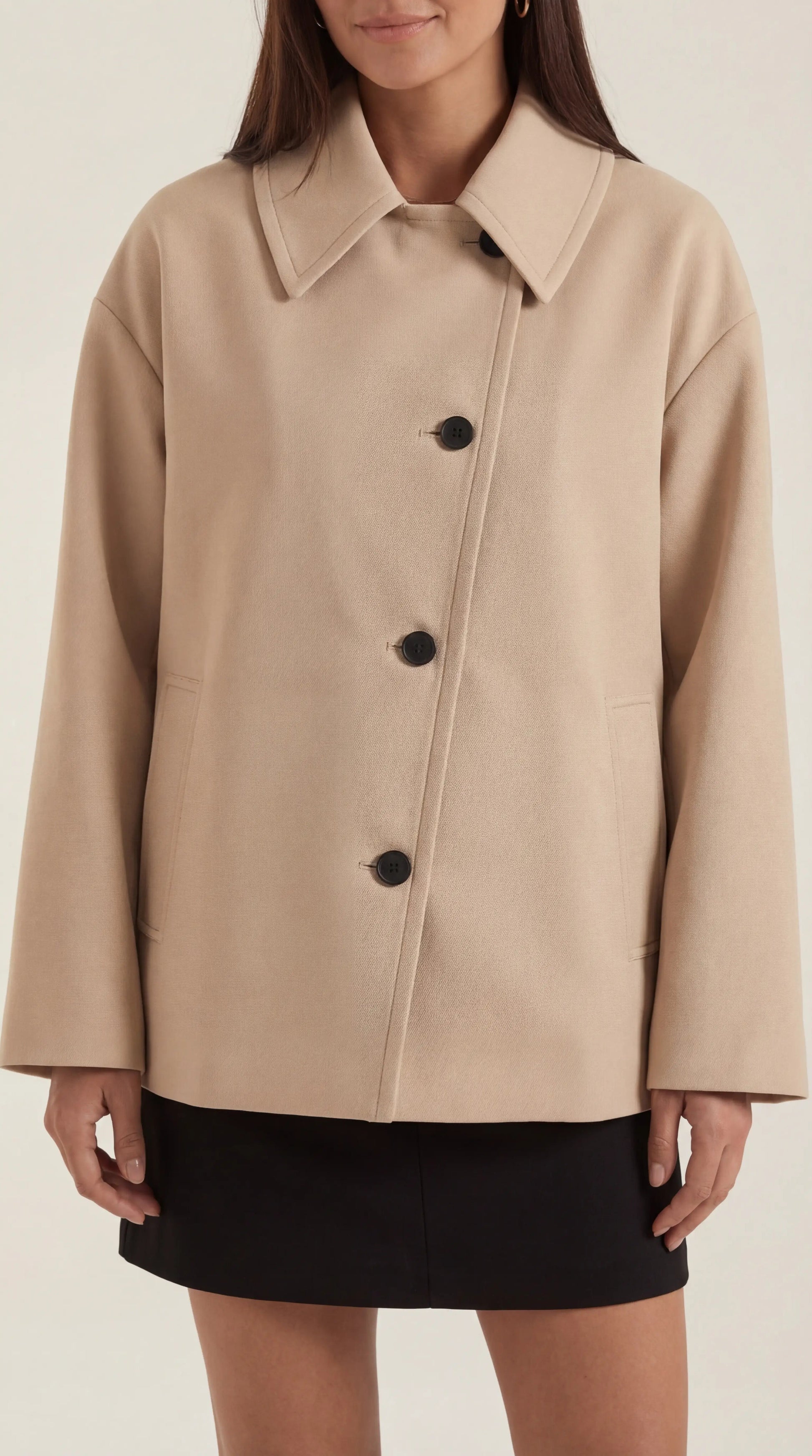 Cappotto Donna Oversize Asimmetrico Bottoni Minimale