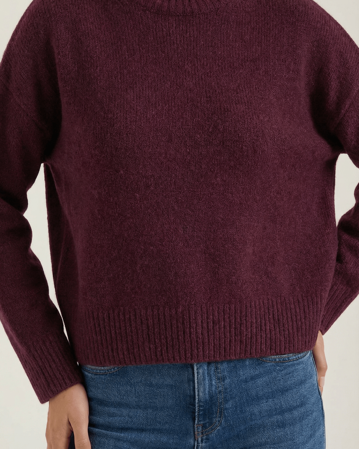 Aurazio Maglione a Collo Alto per Donna