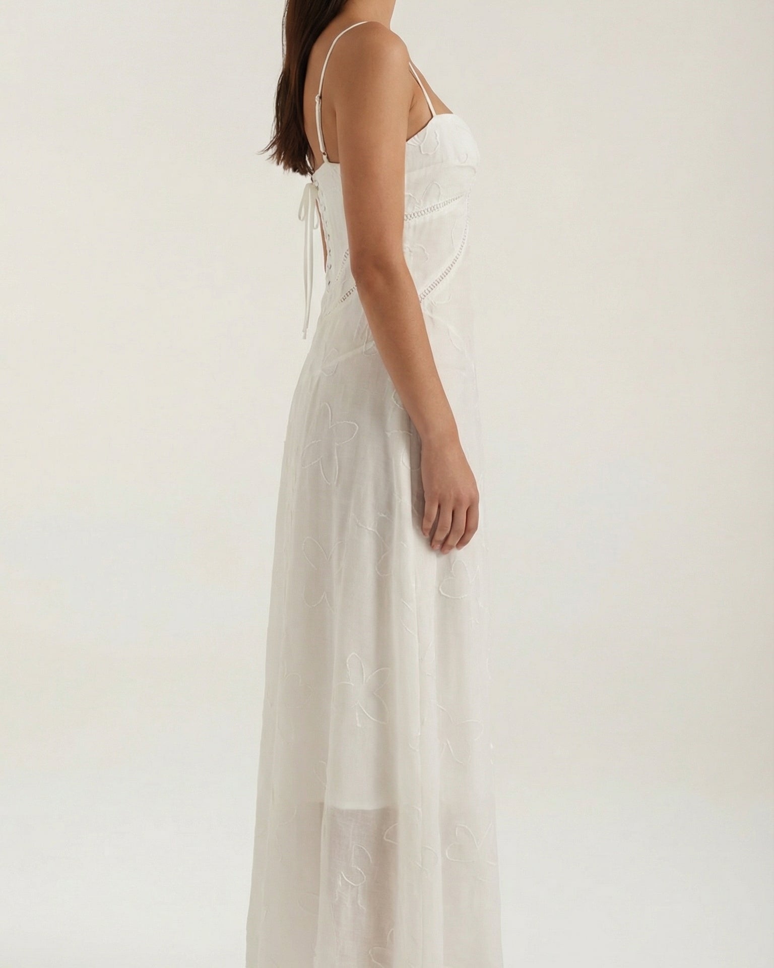 Abito Lungo Donna in Pizzo Silhouette Fluida Nuziale