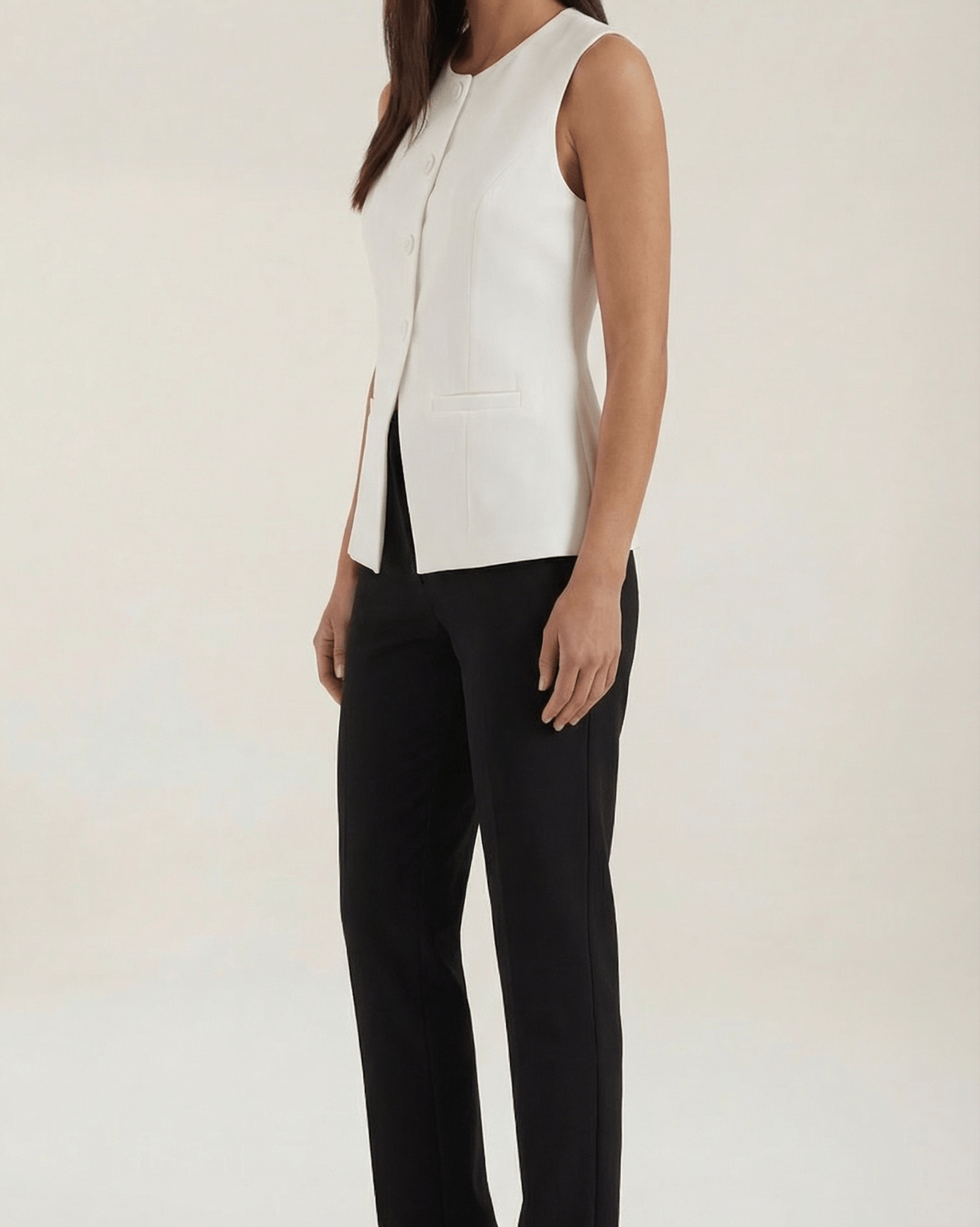 Aurazio Canotta con Bottoni Frontali da Donna