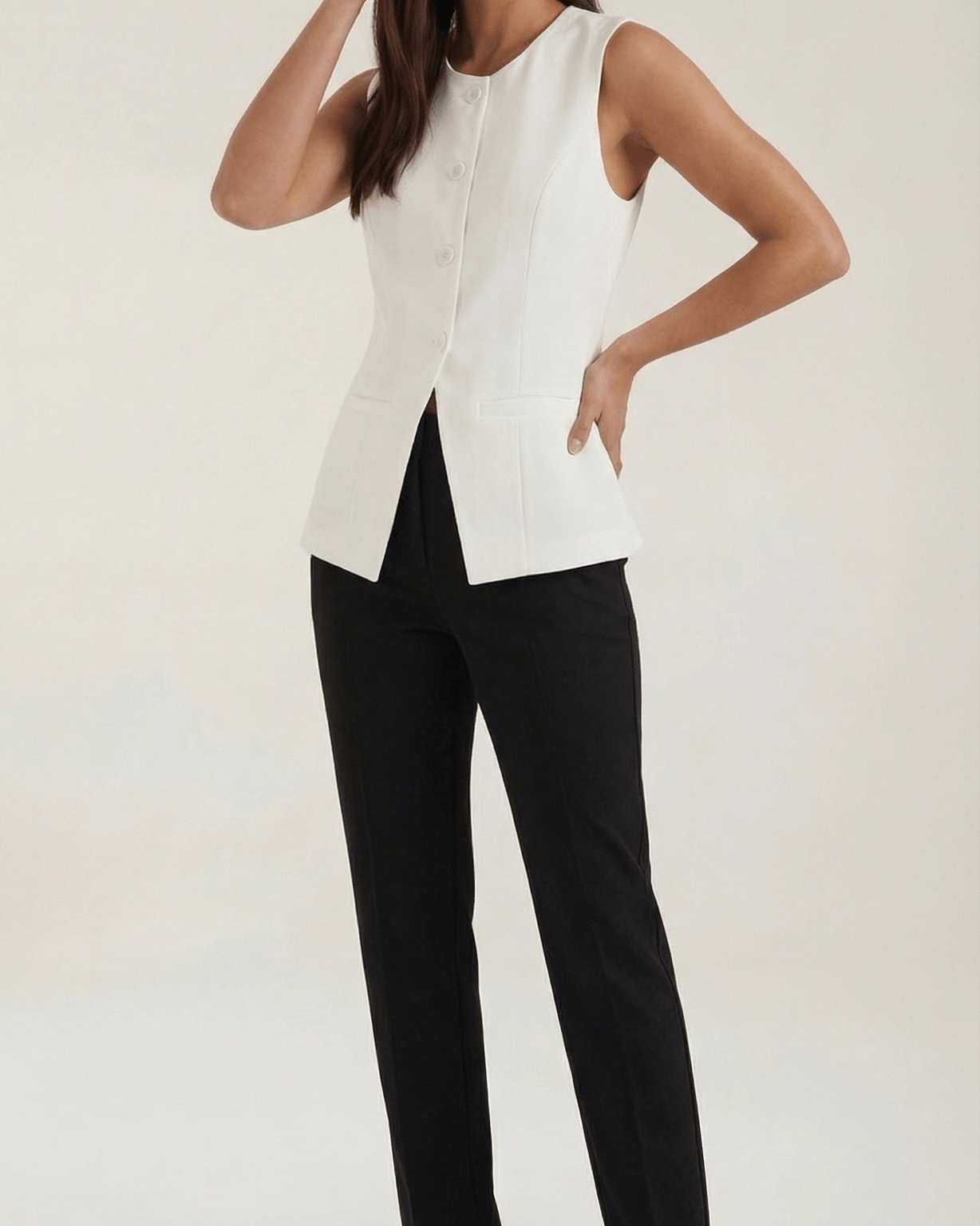 Aurazio Canotta con Bottoni Frontali da Donna