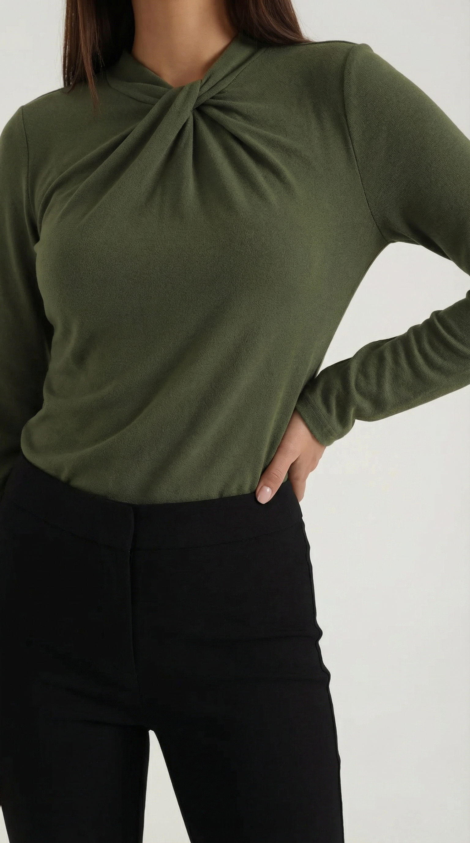 Aurazio Blusa con Nodo al Collo Alto da Donna