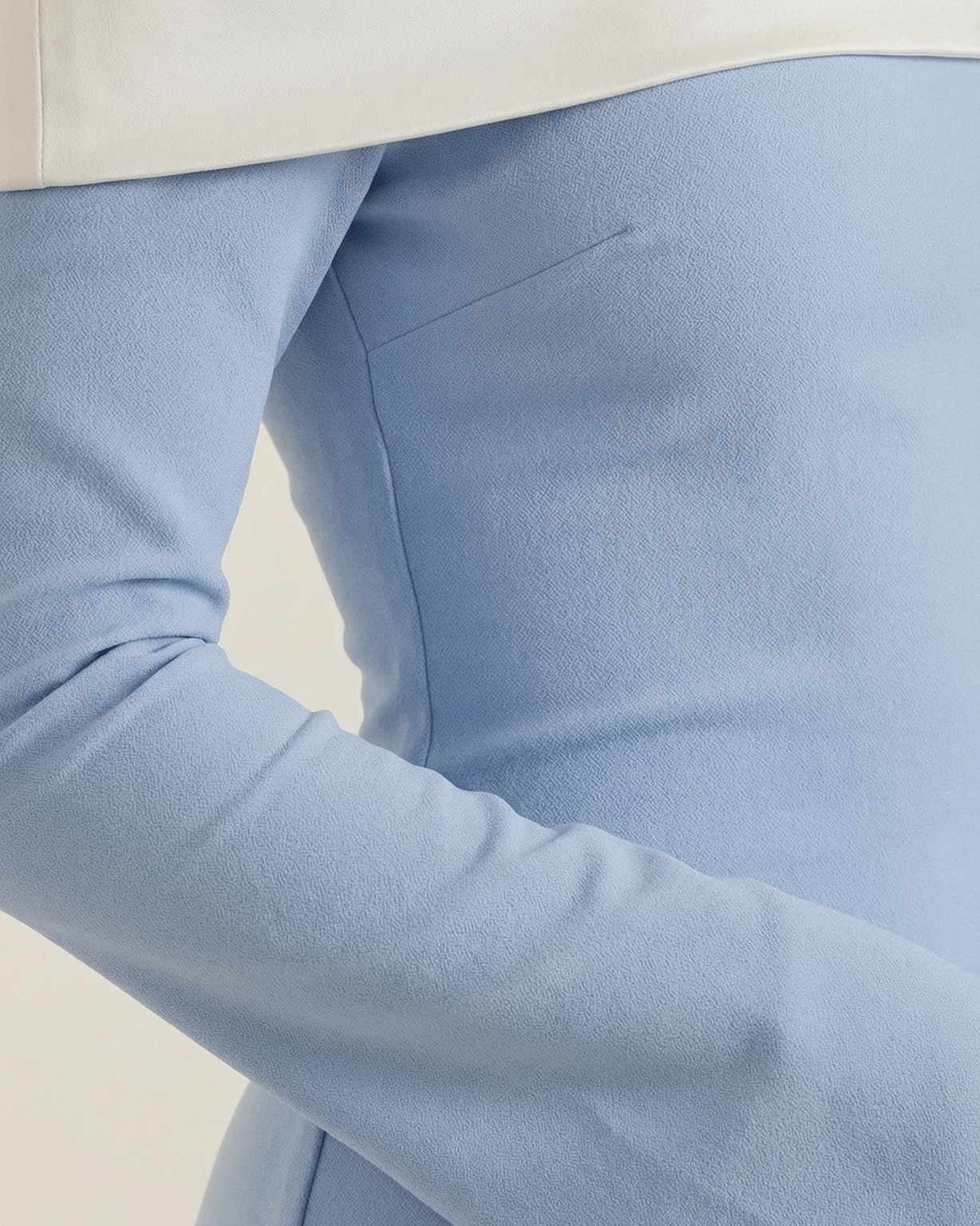 Aurazio Abito Corto con Spalle Scoperte per Donna