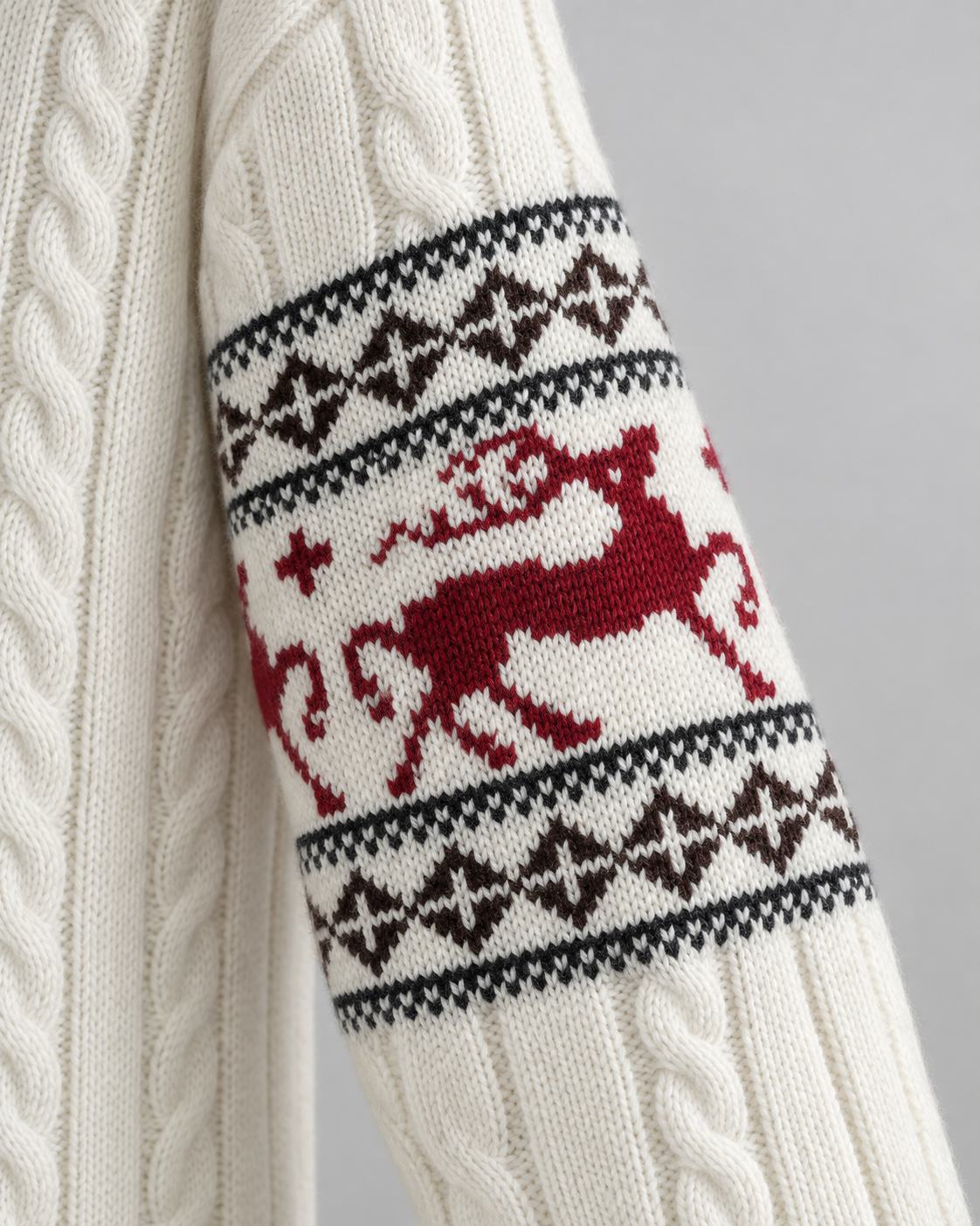Maglione Natalizio Donna Aran a Trecce con Renne Fair Isle